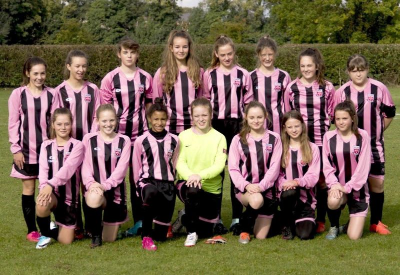 Charlbury Town Youth First Girls Team